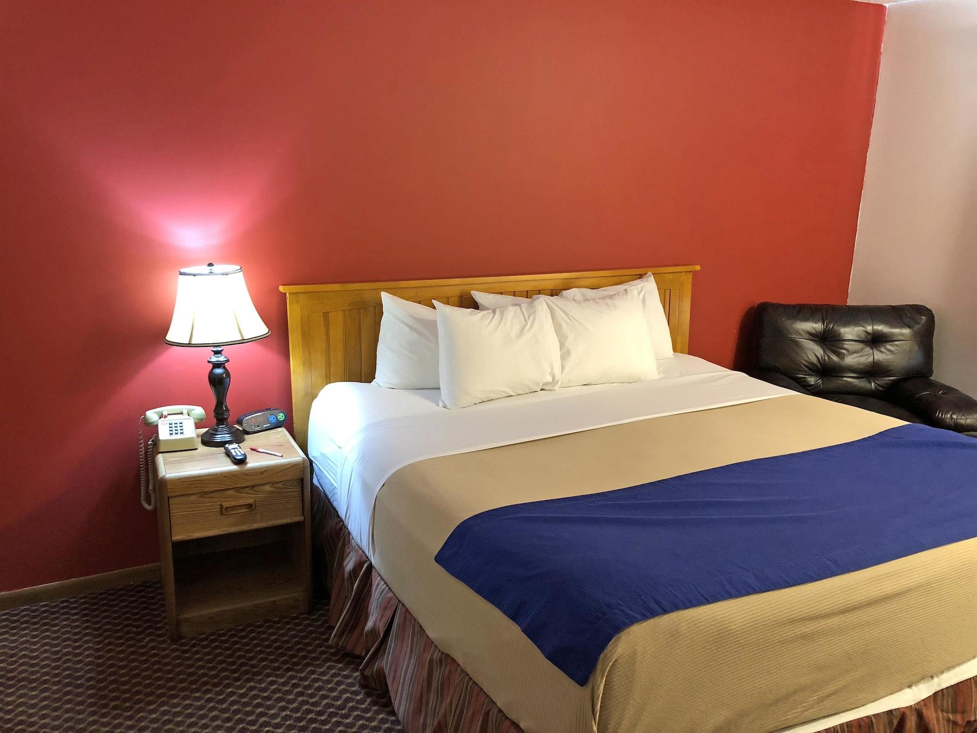 Travelodge By Wyndham Escanaba Esterno foto