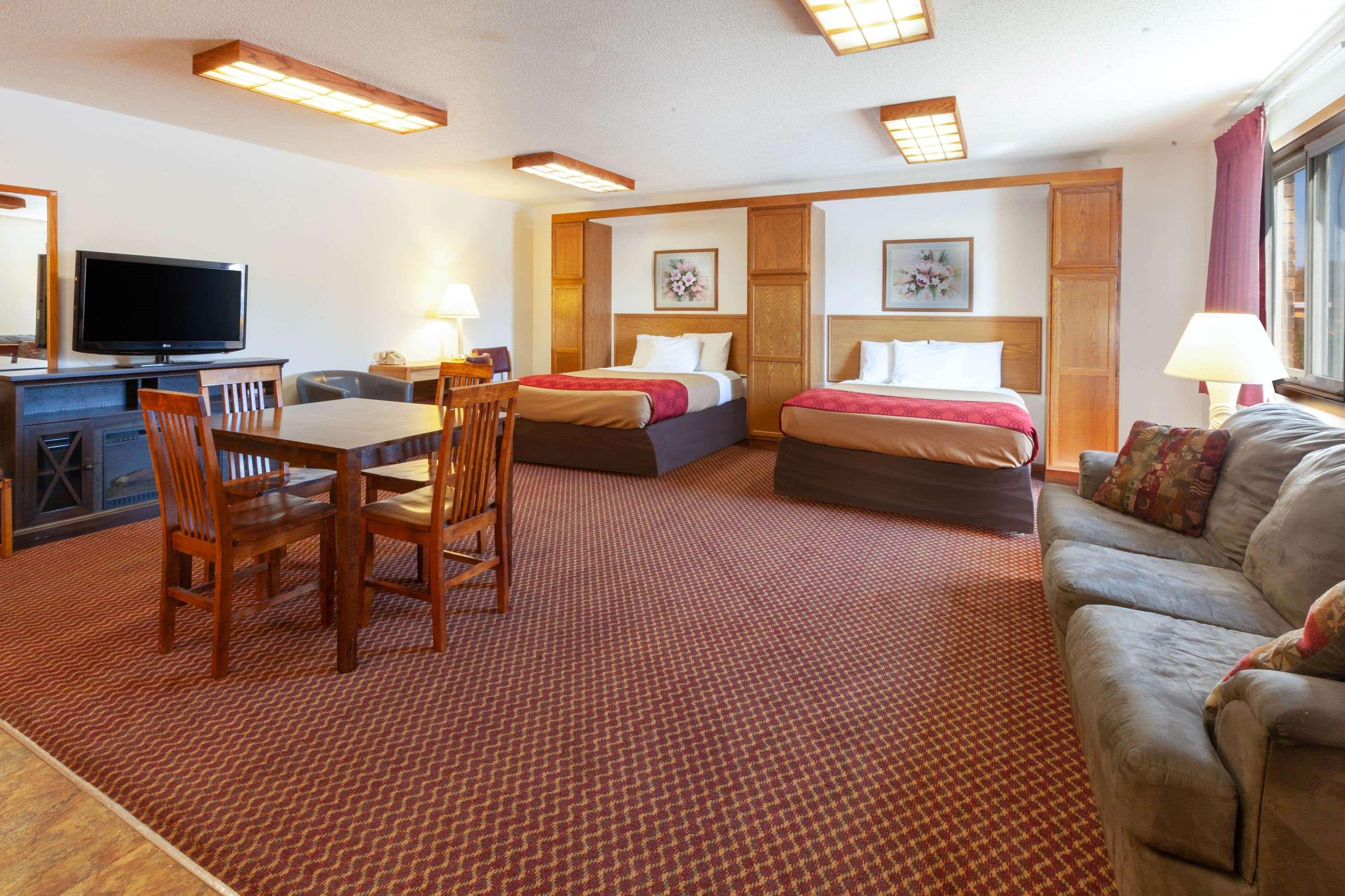 Travelodge By Wyndham Escanaba Esterno foto