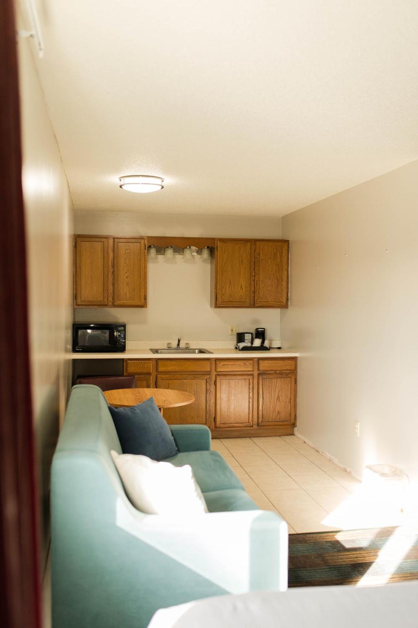 Travelodge By Wyndham Escanaba Esterno foto