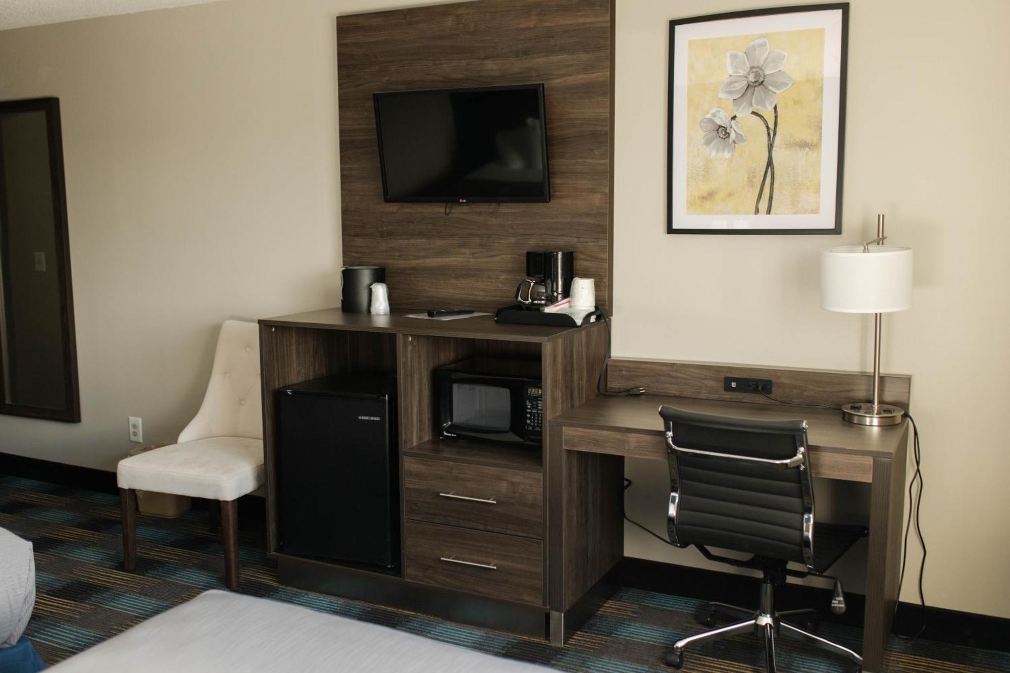 Travelodge By Wyndham Escanaba Esterno foto
